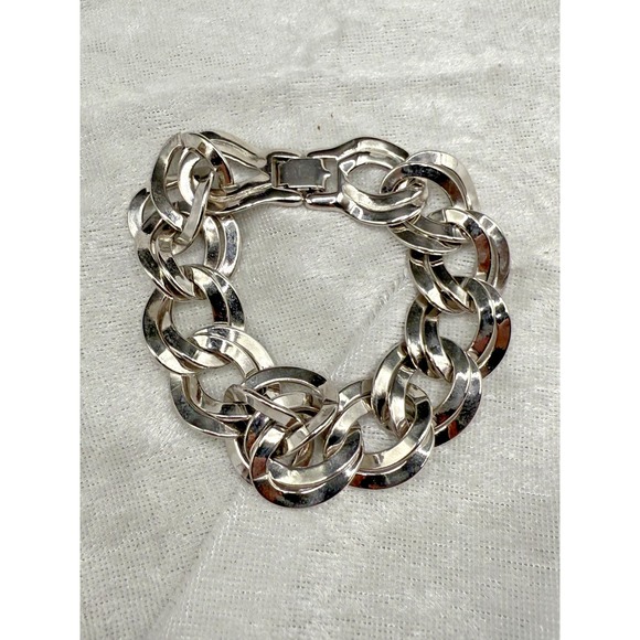 Monet Jewelry - Vintage Monet Bracelet Double Link Silver Tone Signed 6.5"